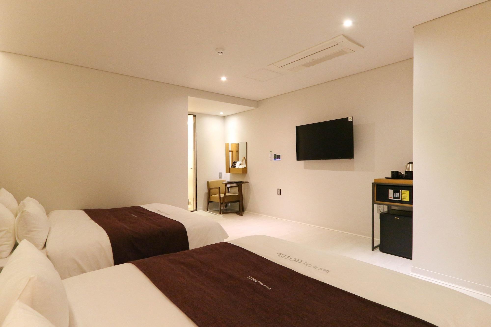 Best In City Hotel Busan Eksteriør billede