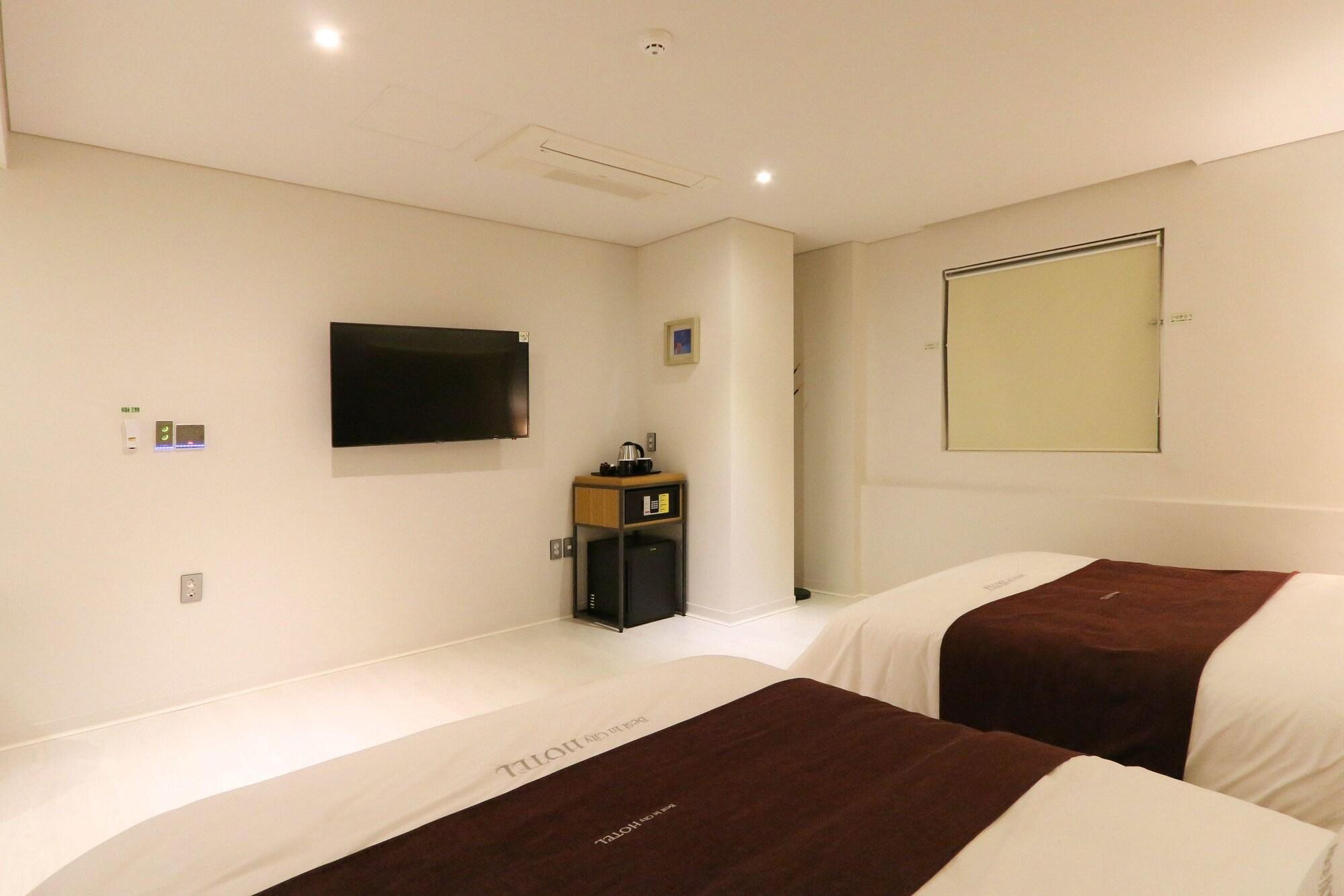 Best In City Hotel Busan Eksteriør billede