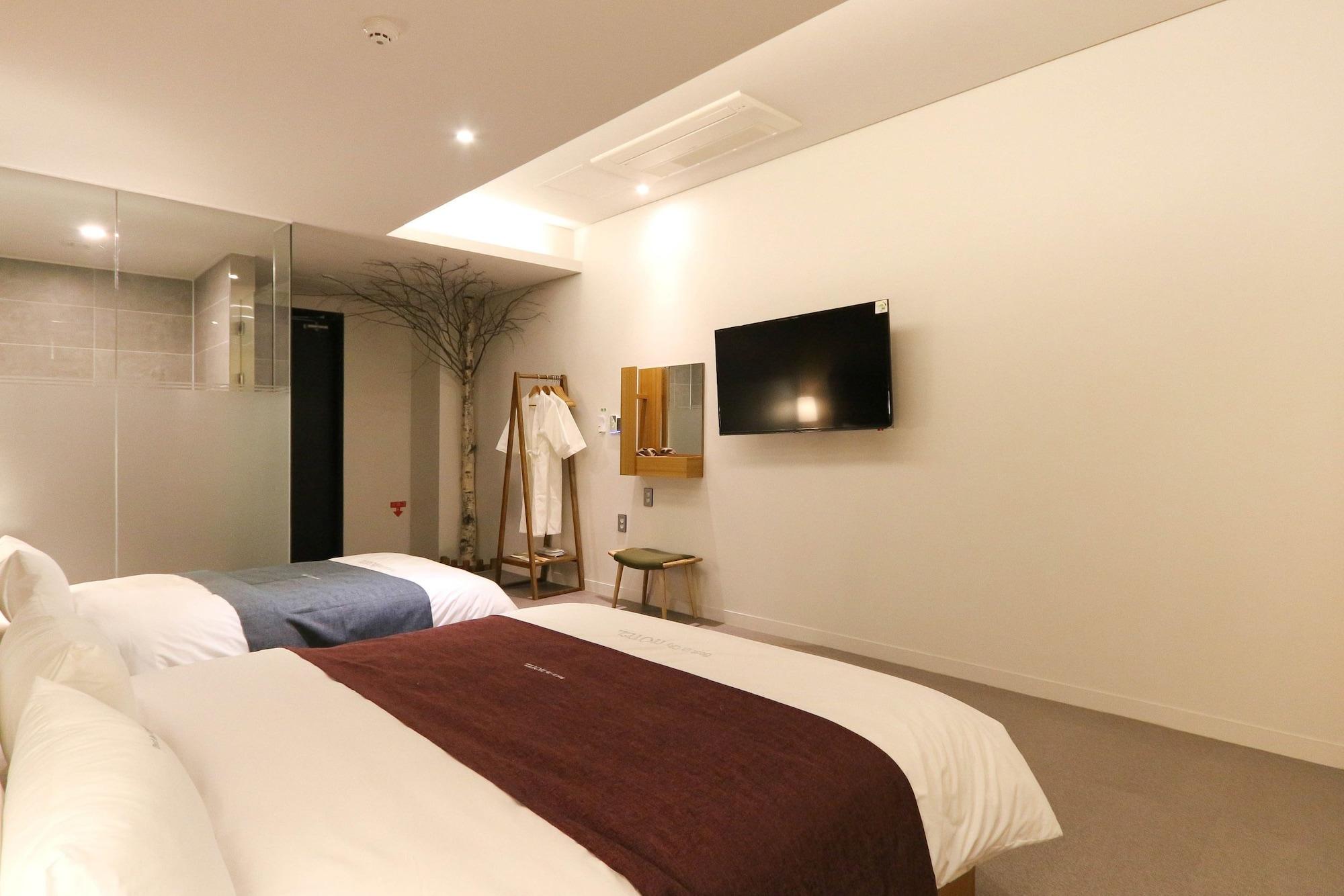 Best In City Hotel Busan Eksteriør billede