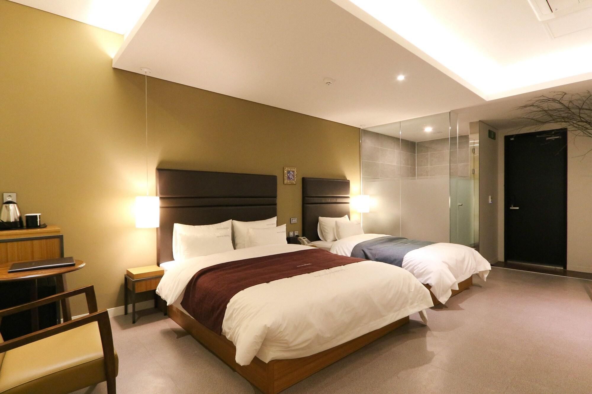 Best In City Hotel Busan Eksteriør billede