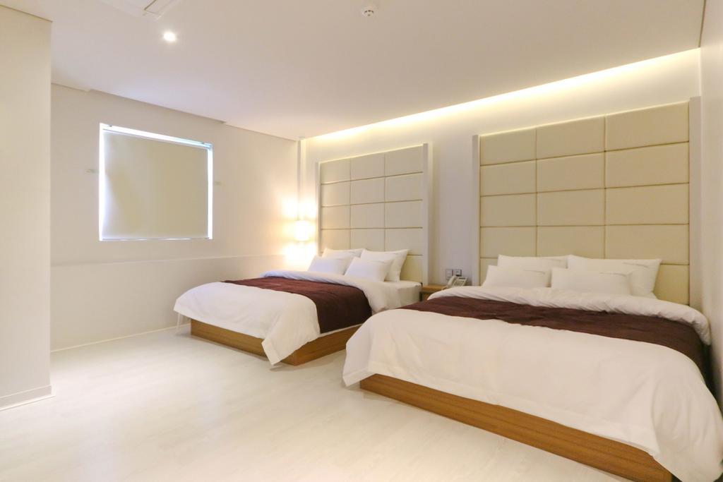 Best In City Hotel Busan Eksteriør billede